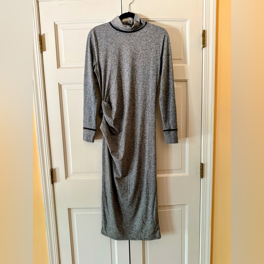 Athleta Gray Asymmetrical Ruched Long Sleeve Dress